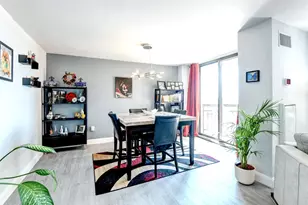 320 Harmon Cove Tower, Secaucus, NJ 07094 - Photo 5