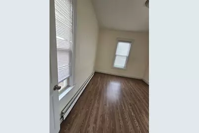 13 Columbia Ave #5, Jersey City, NJ 07307 - Photo 7