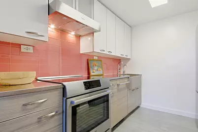 1 Greene St #305X, Jersey City, NJ 07302 - Photo 9