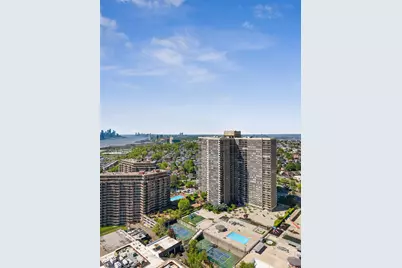 200 Winston Dr #2811, Cliffside Park, NJ 07010 - Photo 5