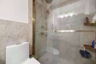 200 Winston Dr, Cliffside Park, NJ 07010 - Photo 13