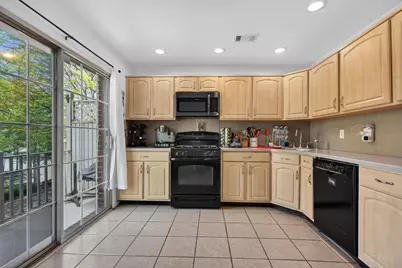 1 Cypress St, Jersey City, NJ 07305 - Photo 7