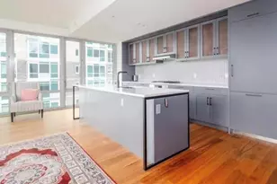2 Shore Ln, Jersey City, NJ 07310 - Photo 21