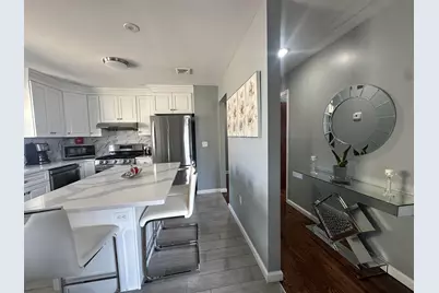 9006 Palisade Plaza, North Bergen, NJ 07047 - Photo 1