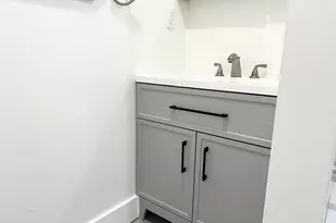 84 Dekalb Ave, Jersey City, NJ 07306 - Photo 7