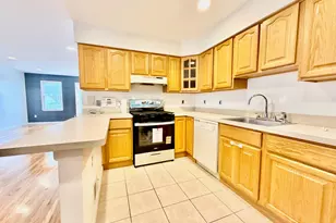 318 Linden Ave, Jersey City, NJ 07305 - Photo 11