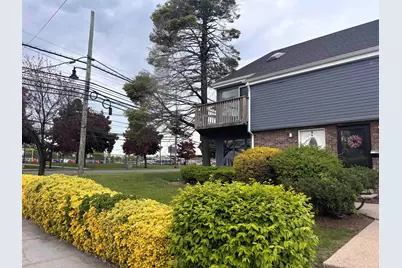 194 Charles St, Secaucus, NJ 07094 - Photo 11