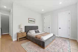 221 Columbia Ave, Jersey City, NJ 07307 - Photo 13