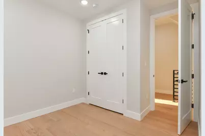 221 Columbia Ave #2, Jersey City, NJ 07307 - Photo 25