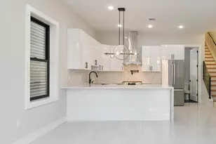 221 Columbia Ave, Jersey City, NJ 07307 - Photo 9