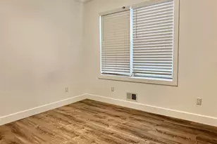 20 Fisk St, Jersey City, NJ 07306 - Photo 13