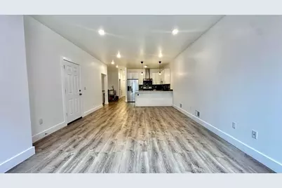 20 Fisk St #A, Jersey City, NJ 07306 - Photo 5