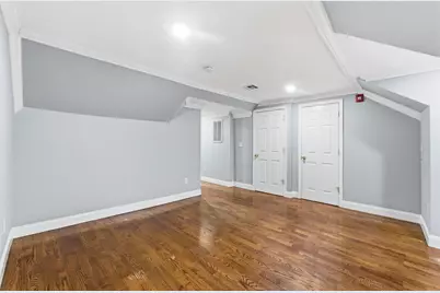 168 New York Ave #2, Jersey City, NJ 07307 - Photo 5