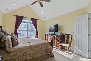 8 Maritime Way, Bayonne, NJ 07002 - Photo 17