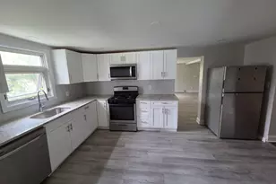 104 River St, East Rutherford, NJ 07073 - Photo 5