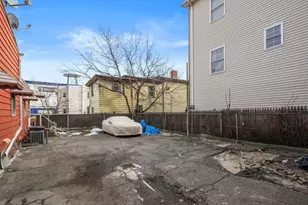8 Perrine Ave, Jersey City, NJ 07306 - Photo 9