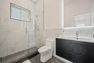 31 Graham St, Jersey City, NJ 07307 - Photo 7