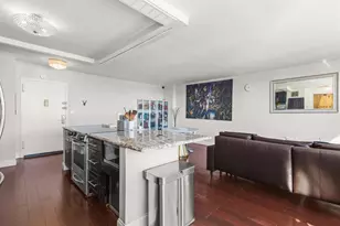 100 Manhattan Ave, Union City, NJ 07087 - Photo 5