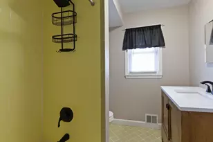 69-71 West 36th St, Bayonne, NJ 07002 - Photo 21