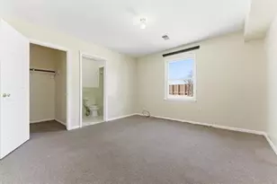 30 Elm Ct, Bayonne, NJ 07002 - Photo 7