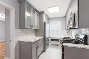 32 Kelly Pkwy, Bayonne, NJ 07002 - Photo 29