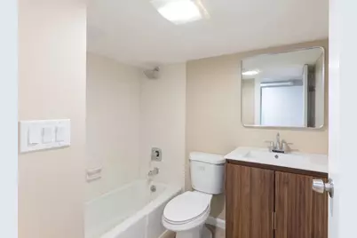 32 Kelly Parkway, Bayonne, NJ 07002 - Photo 21