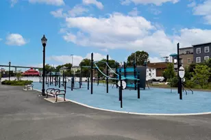 32 Kelly Pkwy, Bayonne, NJ 07002 - Photo 41
