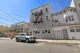 413 70th St, Guttenberg, NJ 07093 - Photo 29