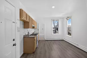 413 70th St, Guttenberg, NJ 07093 - Photo 9