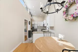 6 Parkside Ln, Bayonne, NJ 07002 - Photo 13
