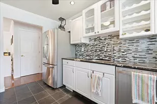 467 Magnolia Ct, Howell Township, NJ 07731 - Photo 9
