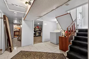 121 W 57th St, Bayonne, NJ 07002 - Photo 23