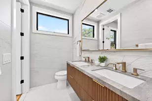 172 Griffith St, Jersey City, NJ 07307 - Photo 29
