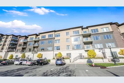 150 Henley Pl #404, Weehawken, NJ 07086 - Photo 7