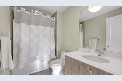 150 Henley Pl #404, Weehawken, NJ 07086 - Photo 31