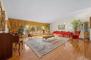 287 Ave E, Bayonne, NJ 07002 - Photo 3