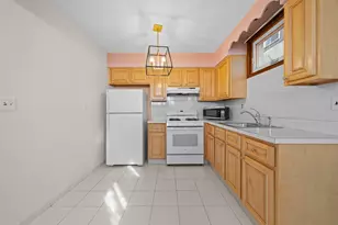 287 Ave E, Bayonne, NJ 07002 - Photo 25