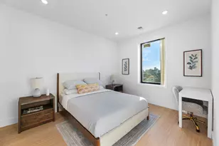 303 Vroom St, Jersey City, NJ 07306 - Photo 9