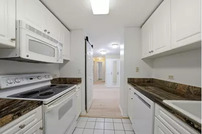 2 Constitution Ct #1008, Hoboken, NJ 07030 - Photo 5