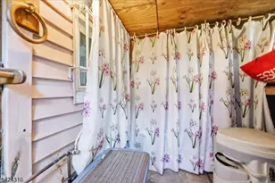 4701 Aschoff Pl, North Bergen, NJ 07047 - Photo 11
