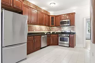 189 Christopher Columbus Dr, Jersey City, NJ 07302 - Photo 11