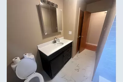 588 Avenue A #2, Bayonne, NJ 07002 - Photo 17