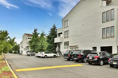 700 Mainsail Lane #700, Secaucus, NJ 07094 - Photo 19