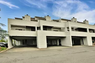 700 Mainsail Ln, Secaucus, NJ 07094 - Photo 11