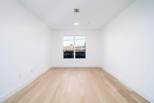649 38th St, Union City, NJ 07086 - Photo 5