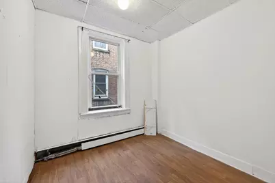 584 Avenue C #4, Bayonne, NJ 07002 - Photo 9