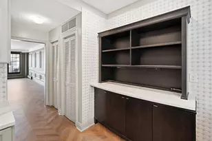 203 Shearwater Ct W, Jersey City, NJ 07305 - Photo 5