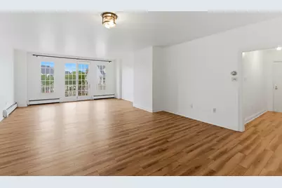 204 Shearwater Ct West #21, Jersey City, NJ 07305 - Photo 1