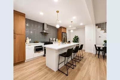 7 Pierce Ave, Jersey City, NJ 07307 - Photo 7