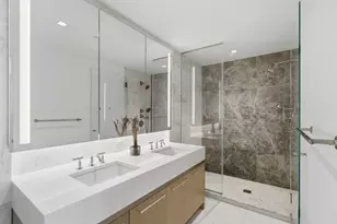 75 Park Ln S, Jersey City, NJ 07310 - Photo 7